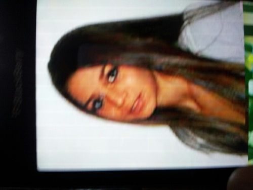 djenny_ras's profile picture. 18  08  12