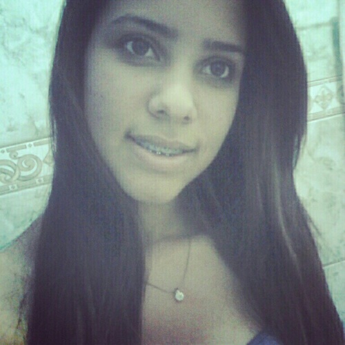 Alguém que vai te abraçar, quando a escuridão cair, de mim você vai lembrar ;3