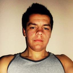 Hyyy people.This is my new Twitter profile.My life is Music and Handball.Pleas follow me and I follow you !