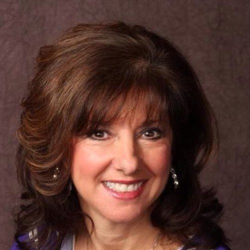 Annamarie is a realtor licensed in Missouri & Kansas speacilizing in investment,portfolio building, residential housing. Love my profession & Kansas City!