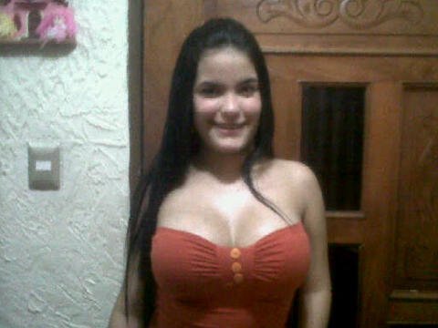 karlyportillo's profile picture. 