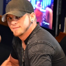 Might show my rebel side but don't be fooled by the rugged appearance, I'm softer than I look. #Outlaw [RP 18+] FC: Brantley Gilbert