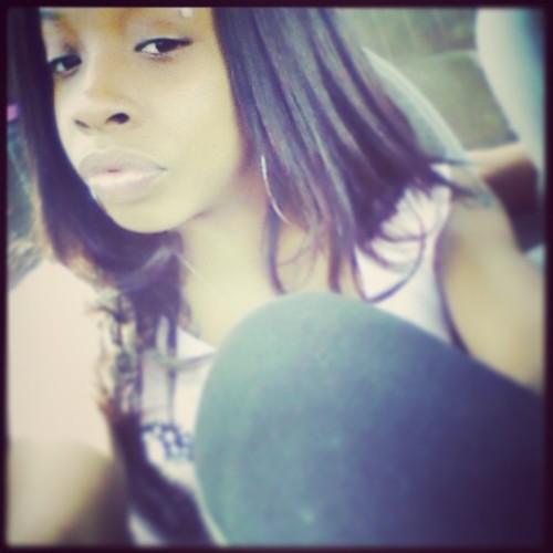 kiwibaddazz's profile picture. ALL PINK EVERYTHING!