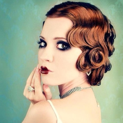 yumsomo's profile picture. Trying to be an amazing mum, wife, manager, servant to the travelling Australian public and still fit in time to spend hours on pinterest. Succeding sometimes..