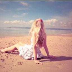 The only person that i'm trying to be better than is the person that i was yesterday. Cut Cakes Not Wrests ❤ Love You xx