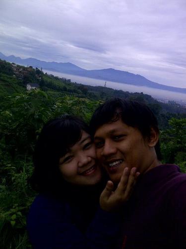 Hidup itu sebentar,jadikan selalu bermanfaat buat disekitarmu,percaya diri itu penting. LOVE HER ♥@adeliott♥