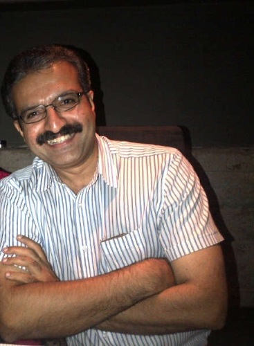 Dermatologist at Medeor Hospital, Campaigner against Tobacco, alcohol & drugs. loves sports, movie & music enthusiast/organizer
