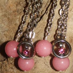 Hi! This account is for my jewelry shop Oobie's Treasures! I am a woman who loves to bead and create jewelry. Ooby is my cute cat who loves to watch me bead!