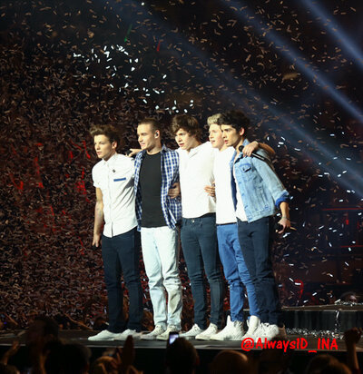 160 characters can't describe how proud we are to be one of DIRECTIONERS♥♥