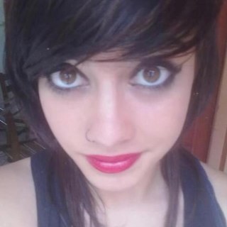 I love Bring Me The Horizon, Asking Alexandria, A Day to Remember, Green Day, Suicide Silence e Paramore. @AdaytoLeeo s2 s2