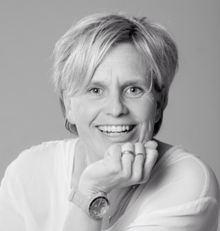 E77en's profile picture. 