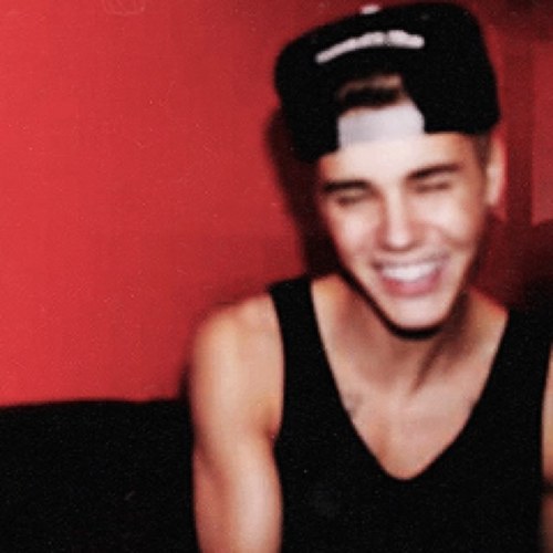 -free follow from @stratfordsshine so follow me there-