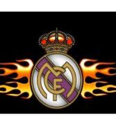 capi y porterojugador del MATADERO SANTA ANA el q siempre da la sorpresa en el campo fan de IKER y GOTZE  por su forma de jugar segid a la batuta MATADERA