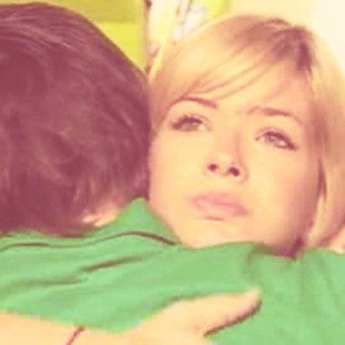 Liraz✡,24.8 como peter y rochi!! @p_lanzani @chinasuarez @candevetranok @laliespos @nico_riera @mariannmartinez @rochi_ig @gastondalmauok @mileycyrus GRACIAS❤