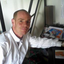 Consultant-Mandataire chez CABINET CTM.
Gsm: +33 6 12 95 93 72 / Mail: http://t.co/CRONPMYEzA@live.fr