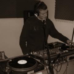 Love music to the max ...
Internet radio station DJ. 
I play drum and bass and deep house