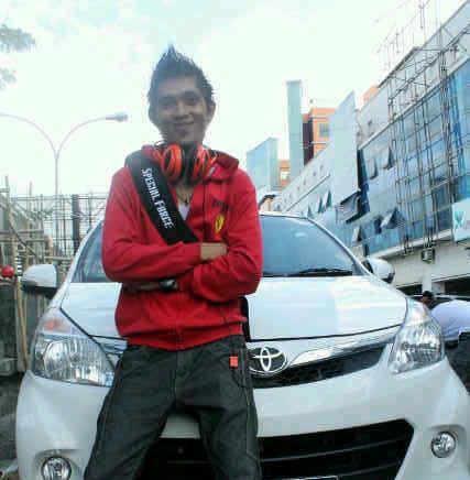 Firmansyam_'s profile picture. Kunci kesuksesan adlh dgn Bekerja keras,pantang menyerah...