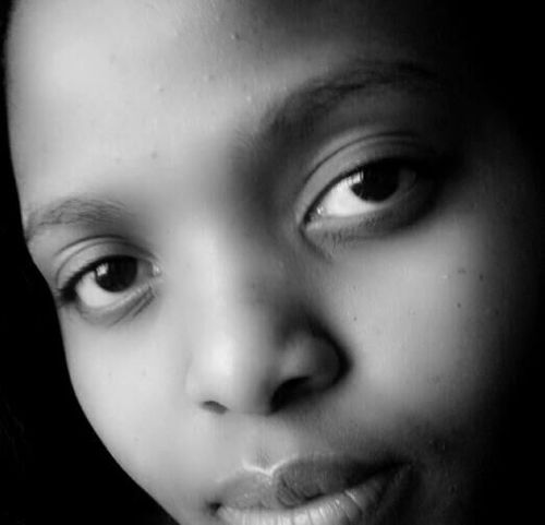 Lufuno's profile picture. khomba ya Mutangwani ane a funa Mudzimu!