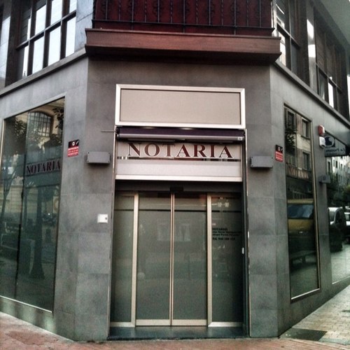 Ana María Mahiques Miret y Alvaro Parres Navarro
