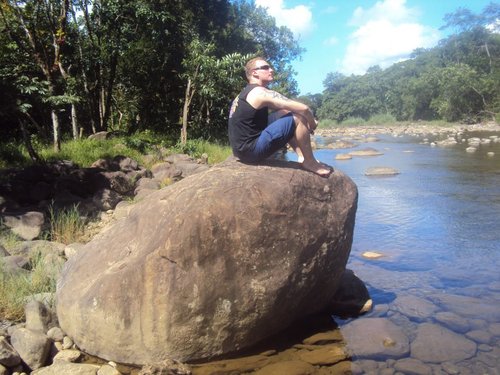 vinknand0's profile picture. 