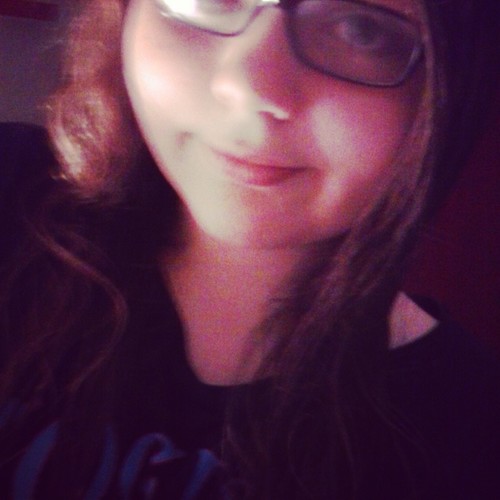 Hi im Jazlynn Im American and Irish ;3 follow me and btw im epic ;) #TeamSingle #TeamFollowBack #Kidrauhl