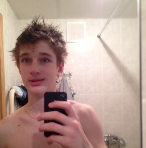 mehahuj's profile picture. Увлекаюсь интернетом, ТВ, музыкой, спортом, компьютеры, софт, мода, новости И конечно же взаимный фолловинг. Я живой и не бот!!! Жду Вас в читатели!