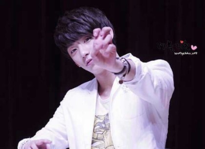 b_gong0814's profile picture. (@Dazzler_124)                                                                    예쁘다고 건들지마요 내꺼야