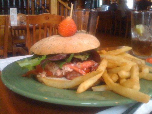NomX3's profile picture. Yes you DO care what we have for lunch. @MikeLangford and @JeffCutler travel the world eating lunch and talking about whatever.