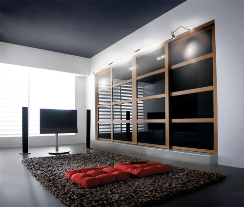 Based in Livingston we supply fitted bedrooms and sliding door wardrobes throughout Scotland.