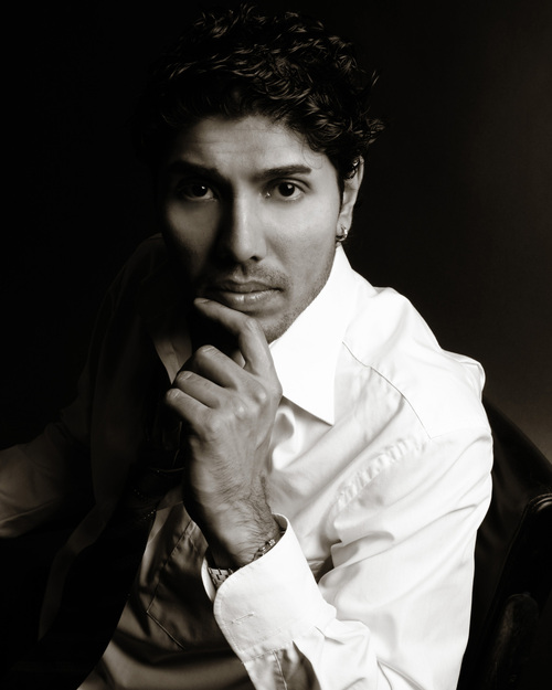 DarshanParmar's profile picture. Marketing Professional, Loves Art, Architecture, Lifestyle, Cool Spaces, Globetrotter, Enjoys Nature, Photography, ManUtd Fan. (Views expressed are my own)