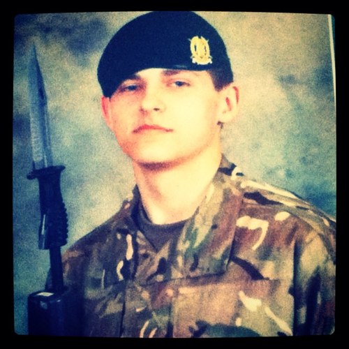 HUG5N0TDRUG5's profile picture. 