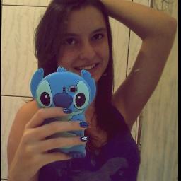 • Bio ?
Fala sério ! Como vou resumir minha vida aki no twitter ? AHAHAH '
:p