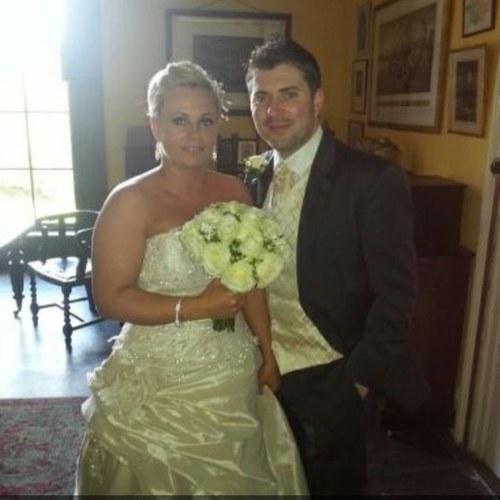 mouser2010's profile picture. Family is the key to life. upa shamrocks Mon the pool. YNWA