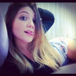 ´´12/12/12 e 12 milhões de motivos pra mim amar vcs, meus amors´´