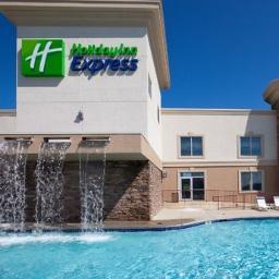 HIExpressWD's profile picture. Stay SMART at Holiday Inn Express in Wisconsin Dells!!!