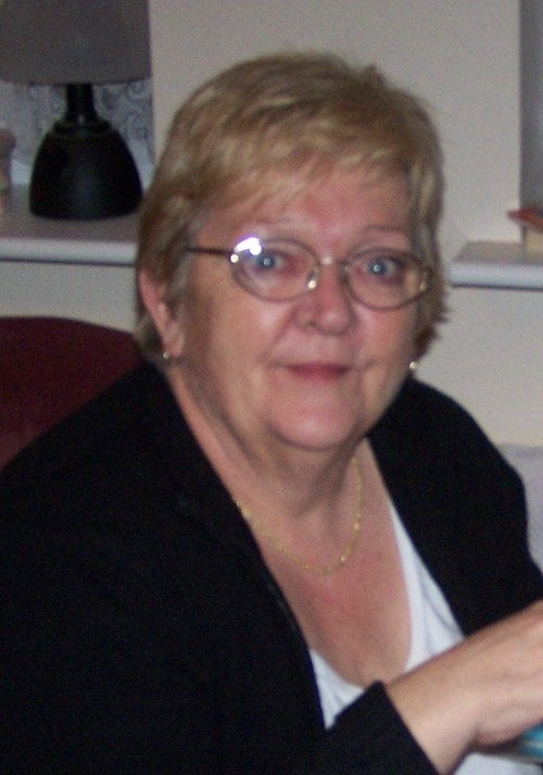 Member of JAInts,Fanclub of Jai Mcdowall also luv Elvis,Westlife. 60s music. Emmerdale fan