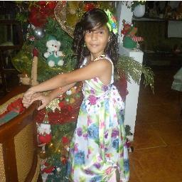 soy una niña de 9 años estudio 4to grado y amo justin bieber