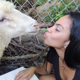 Love animals and travelling!!!