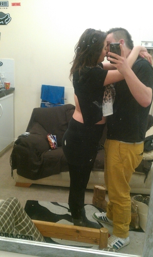 icantskate11's profile picture. There's a bright side to every dark side