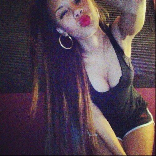 classy bitch with a hood mentality