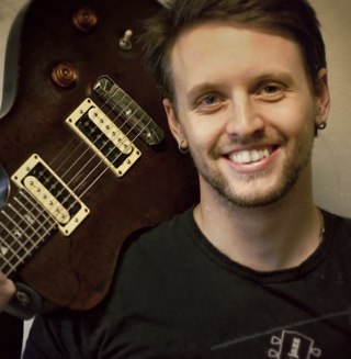 RobinMethlie's profile picture. Norwegian jazz and fingerstyle guitarist. https://t.co/d0TC12S5PS