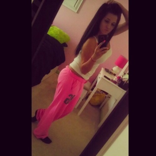 Live With No Regrets. #Senior'13#Loonghair#Piercings#Brunette#Short #Pink#Party.Follow me on Instagram: Kelli_babe.