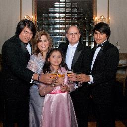 DRCESARLOZANO1's profile picture. 