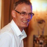 Alex Davis (@leadonvale) Twitter profile photo