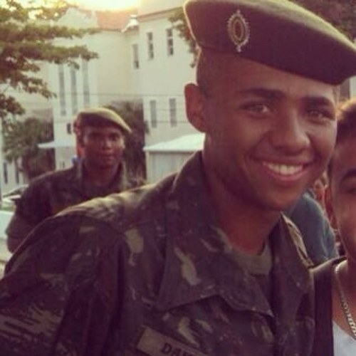 Principe lindo da carol ;*