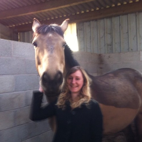 TwirlyKatie's profile picture. 