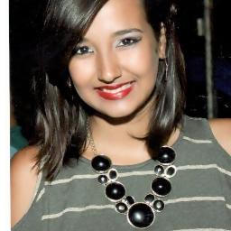 AndrezaCampos13's profile picture. 