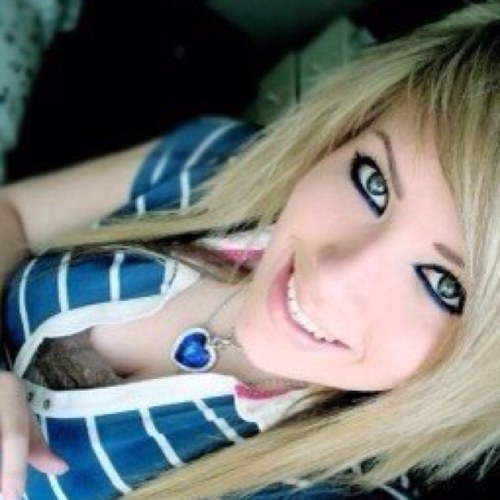 Im a slut who works at a stripclub older brother  @Alexpewdie_Rp