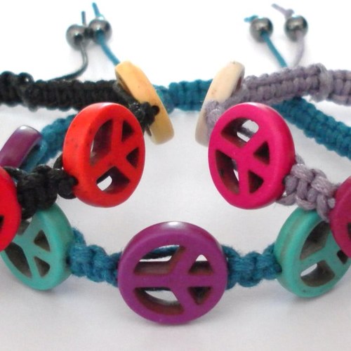 Ashleigh's Recktro Accessories - Home to handmade jewellery with a rock and retro flare - All handmade by myself @AshleighJDuncan