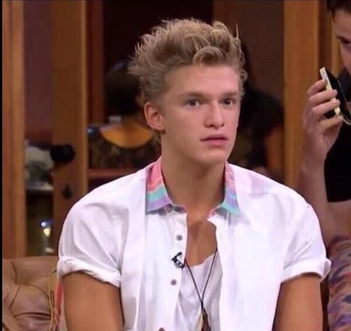 Most girls stay up late talking to guys, I stay up late for @CodySimpson who will NEVER notice me as regularly pointed out by people at my school